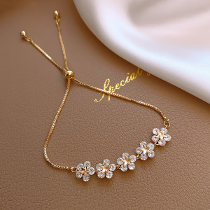 Flower Star Diamond Alloy Adjustable Length Bracelet