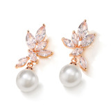 Pearl zircon earrings
