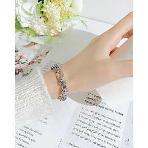 Stainless steel geometric bracelet