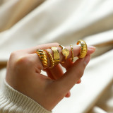 Stainless steel croissant ring gold ring