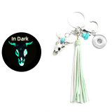 Western Style Turquoise Glow Ox Head Fluorescent Metal Pendant Glow Skull Head Tassel Keychain fit  20MM Snaps button jewelry wholesale