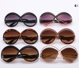Butterfly framed sunglasses with hollowed out cross over sunglasses for UV protection
