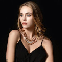 Simple multi-layer alloy exquisite clavicle chain