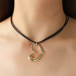 Valentine's Day Metal Irregular Pattern Love Pendant Necklace