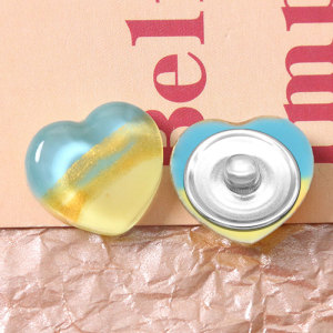 20MM Fantasy two-color patchwork love Resin snap button charms