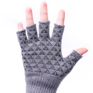 Anti slip half finger gloves for men and women, autumn and winter couples, exposed fingers, outdoor cycling, student typing, knitted warm gloves