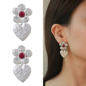 Love Flower Retro Alloy Earrings