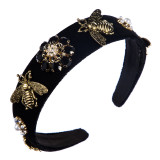 Fashionable retro court style Baroque bee wide edged gold velvet headband hair accessories