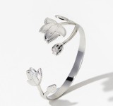 Stainless steel open flower bracelet