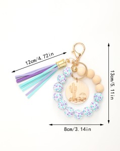 Summer vacation style, fresh and colorful wooden bead bracelet, keychain, tassel wood chip pendant, car bag pendant