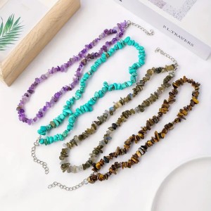 Crystal irregular crushed stone colored necklace