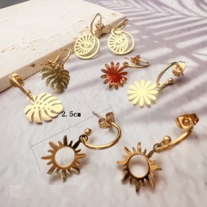 Stainless steel C-shaped earrings, sun eye pendant earrings
