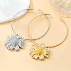Alloy collar, sunflower flower necklace