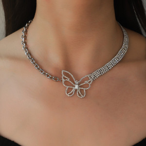 Butterfly rhinestone popular fashion short shiny necklace