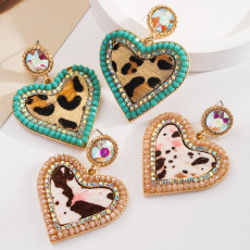 Retro leopard print leather love earrings, alloy diamond studded crystal earrings