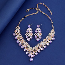 Fashionable and minimalist bridal jewelry, crystal necklace, earring set
