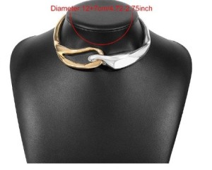 Personalized geometric metal necklace