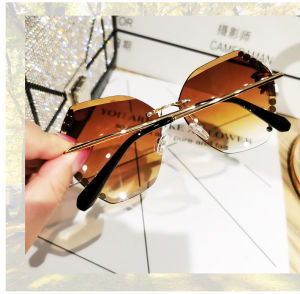 Diamond studded crystal frameless UV resistant sunglasses