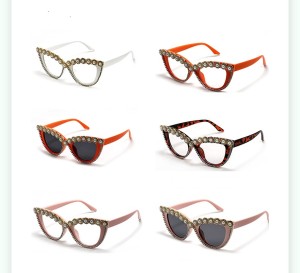 Diamond studded cat eye sunglasses, retro street photography glasses frame