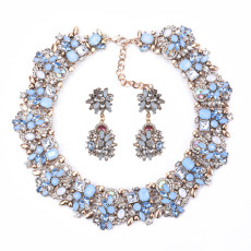 Fashionable handmade colorful crystal necklace earring set