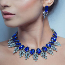 Fashionable handmade colorful crystal necklace earring set