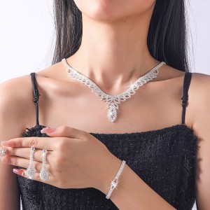 Fashionable and minimalist bridal jewelry, crystal necklace, earring,Bracelet set
