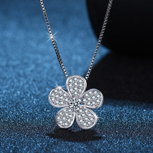 New moissanite flower necklace women's collarbone chain jewelry