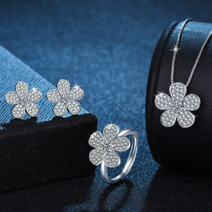 New moissanite flower necklace women's collarbone chain jewelry