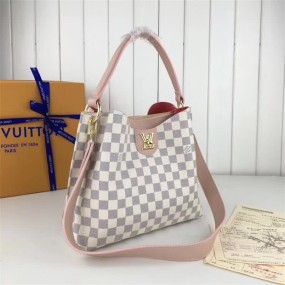 Louis Vuitton bag single shoulder bag with high quality high quality new luxury goods