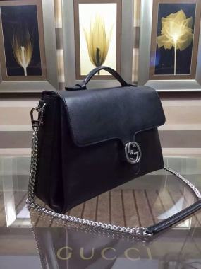 Black hot fashionista  leather shoulder bag new fashion leisure bag original bag