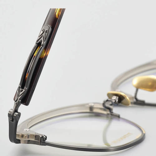 Acetate/Titanium Glasses E-051 - Medium Size