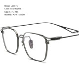 Pure Titanium Eyeglasses LE0675