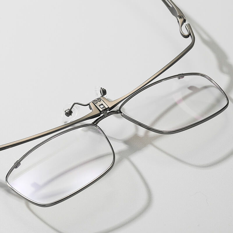 Flip Up Reading Glasses LE0031 - Gunmetal Oval Titanium