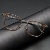 Photochromic Glasses LE0171 - Adaptive Titanium Square Frames