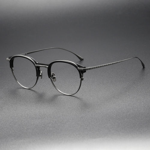 LE0389 Gunmetal Photochromic Sunglasses - Versatile Prescription Options