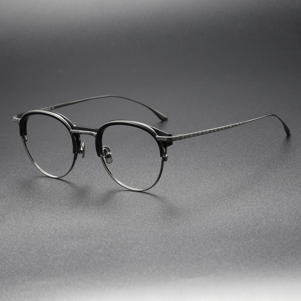 LE0389 Gunmetal Photochromic Sunglasses - Versatile Prescription Options