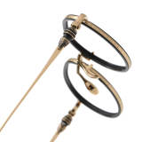 LE0390 Black and Gold Round Glasses: Opulence Meets Precision