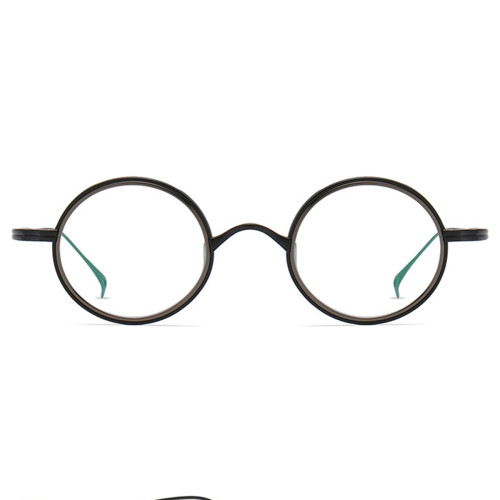LE0371 Black Round Glasses in Durable Titanium