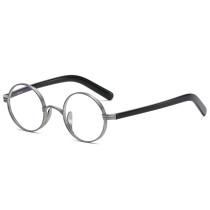 Round Glasses with Black Acetate Arms and Titanium Frame LE0364