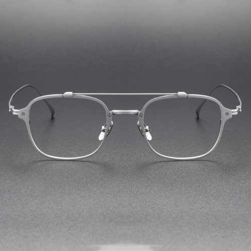 LE0355 Silver Square Frame Glasses - Titanium Craftsmanship with Adjustable Nose Pads