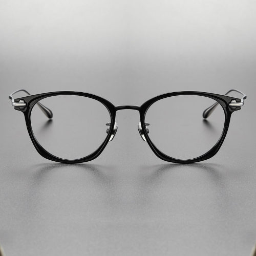 Black Rimmed Glasses LE0351 in Black & Silver: A Modern Twist on Classic Style