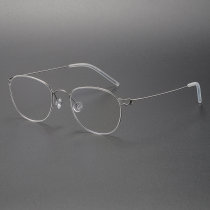 Silver Glasses LE0467 - Elegant Oval Titanium Frames for Sophisticated Style