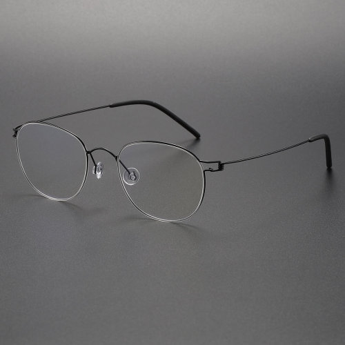 Black Glasses LE0467 - Lightweight Titanium Oval Frame for Sleek Comfort
