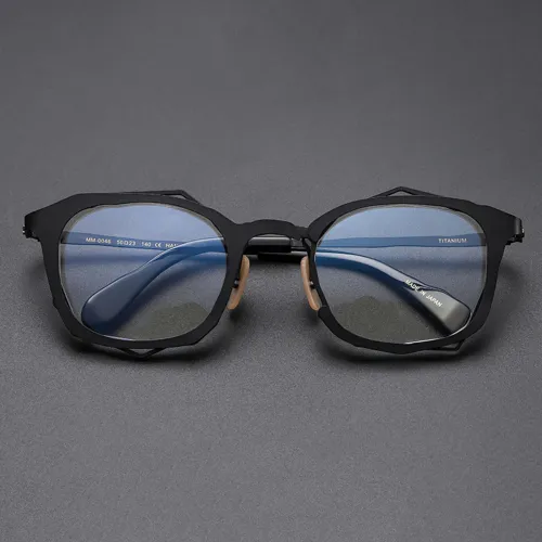 Geometric Frame Glasses LE0017: Sleek Black Titanium Design with Unique Accents