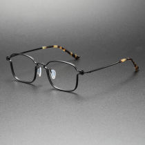 Black Square Glasses LE0465 - Sleek Titanium Minimalist Design