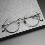 Glasses Round LE0496 - Gunmetal Titanium with Elegant Engravings