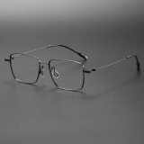 Titanium Eyeglasses LE1033_Gunmetal