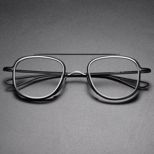 Titanium Eyeglasses LE0304_Black & Silver