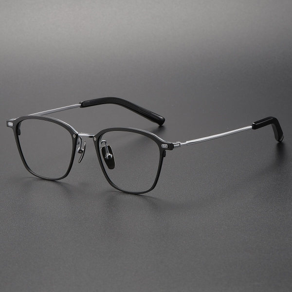 Titanium Eyeglasses LE0326_Black & Silver