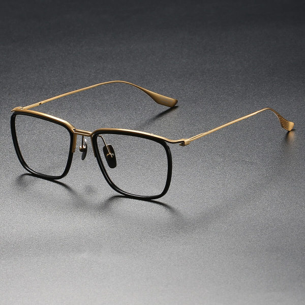 Titanium Eyeglasses LE0318_Black & Gold